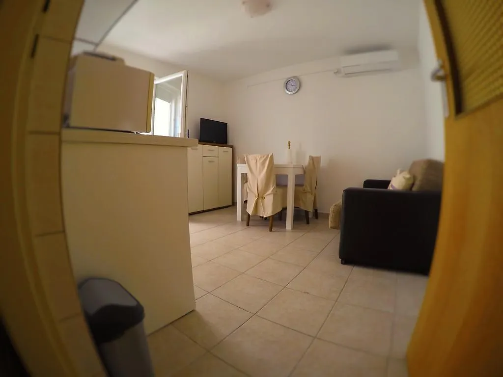 Apartment Donat Zara 0*,  Croazia
